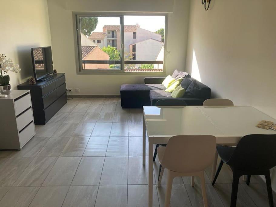 Apartment Domaine De La Gaillarde Les Issambres 45m² *
